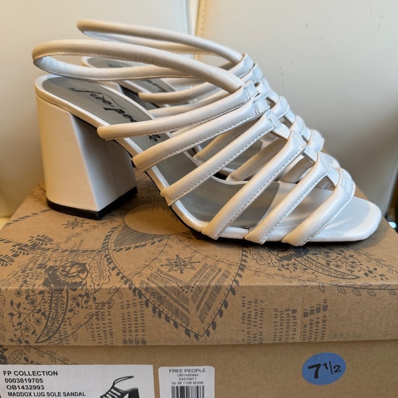 Free People Colette Cinched Heel - white - size 38 (7.5) - Picture 1 of 16